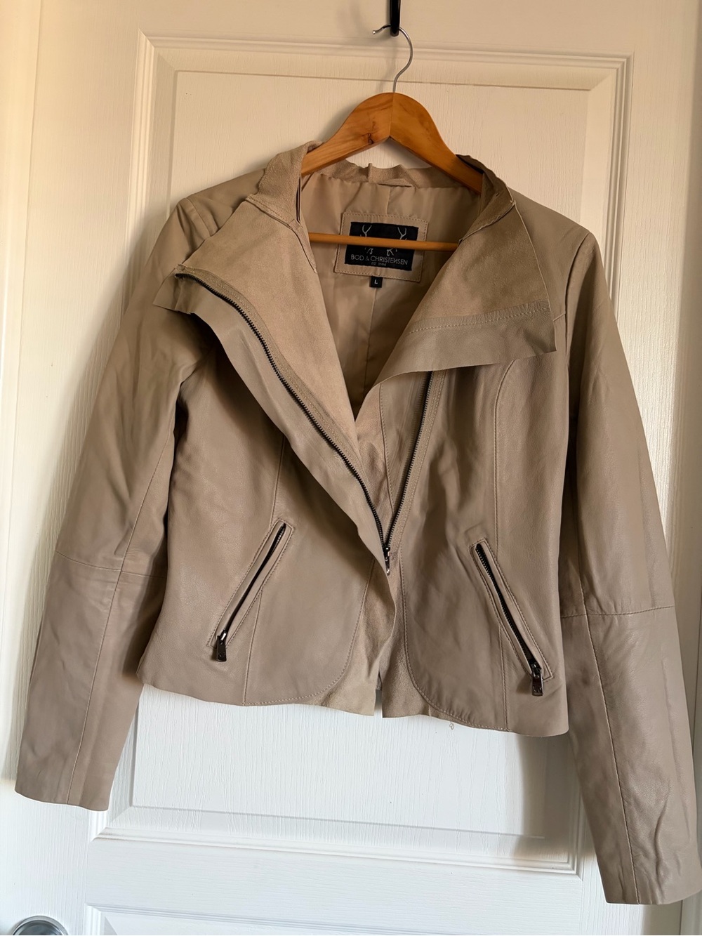 Bod & Christensen woman leather jacket